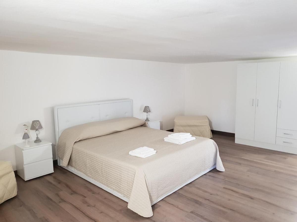 B&B Imbriani 24 Noci Exteriör bild